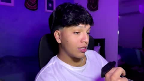 Xander bonnet online show from December 2025 12:25:01 PM