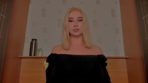 Snapshot of xander_novak chatting on February 2026 12:01:01 PM xander_novak online show from February 2026 12:01:01 PM