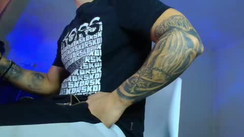 XanderCageX online show from November 2025 08:00:02 AM