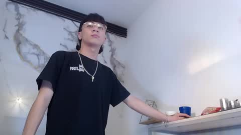 xandergrey8 online show from May 2026 07:22:02 PM