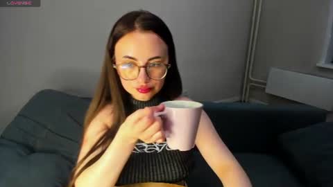 Alice online show from June 2026 04:04:02 PM
