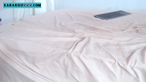 Snapshot of xararouxxx chatting on January 2025 07:35:01 PM       S A R A      100K followers online show from January 2025 07:35:01 PM
