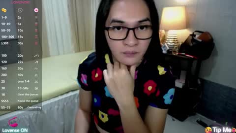 xasiantrnaslover online show from December 2025 01:10:01 AM