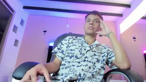 xavier fox   online show from March 2026 07:30:02 PM