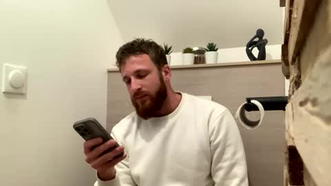 xavou779 online show from November 2025 10:52:02 PM