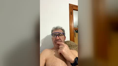 Snapshot of xaxi3 chatting on February 2026 09:33:02 PM xaxi3 online show from February 2026 09:33:02 PM