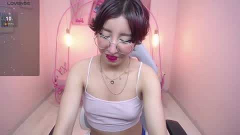 Snapshot of xayah_77 chatting on January 2025 04:17:01 PM Xayah online show from January 2025 04:17:01 PM