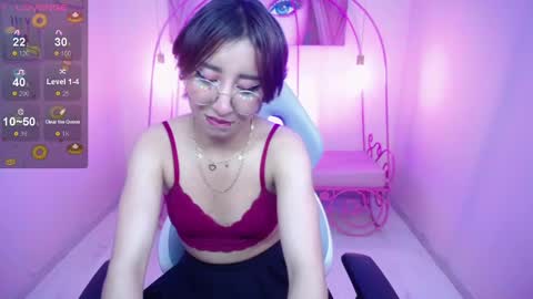 Snapshot of xayah_77 chatting on January 2025 04:41:01 PM Xayah online show from January 2025 04:41:01 PM