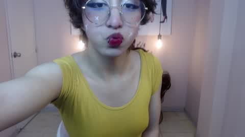Snapshot of xayah_77 chatting on January 2025 01:25:02 PM Xayah online show from January 2025 01:25:02 PM