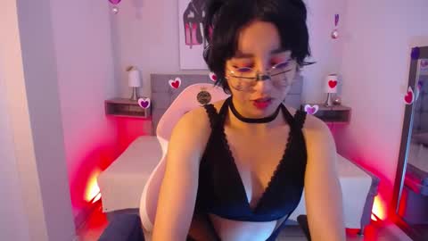 Snapshot of xayah_77 chatting on February 2025 04:57:01 PM Xayah online show from February 2025 04:57:01 PM