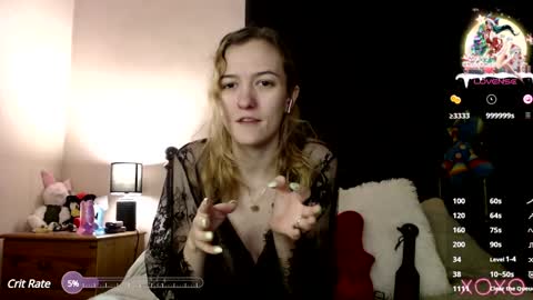 Snapshot of xelliee_rosex chatting on December 2024 09:51:01 PM EllieeRose online show from December 2024 09:51:01 PM