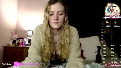 Snapshot of xelliee_rosex chatting on January 2025 04:04:01 AM EllieeRose online show from January 2025 04:04:01 AM