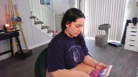 Snapshot of xenaluvss chatting on February 2026 05:33:01 PM Goddess Xena online show from February 2026 05:33:01 PM