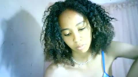 xenna610827 online show from January 2025 06:59:02 PM