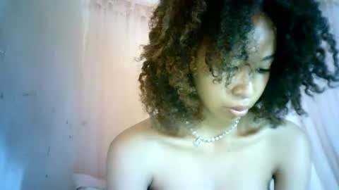 xenna610827 online show from January 2025 02:35:01 PM