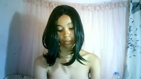 xenna610827 online show from January 2025 01:33:02 PM