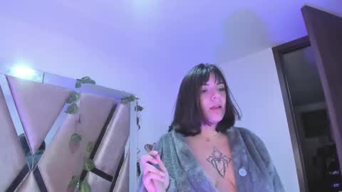 Snapshot of xhinata_hyugaxx chatting on January 2025 01:52:02 AM hinata online show from January 2025 01:52:02 AM