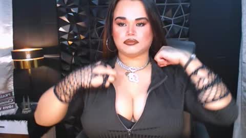 xHUGECOCKTILLCUMX online show from September 2025 06:13:02 PM