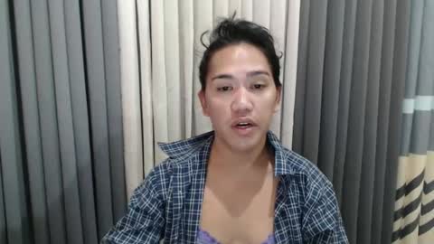 GWEN THOMPSON .......   online show from February 2025 05:31:01 PM