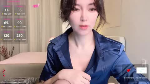 Snapshot of xi_ethel chatting on February 2025 11:10:01 AM XI online show from February 2025 11:10:01 AM
