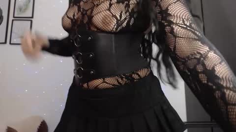 Xia online show from November 2025 11:03:01 PM