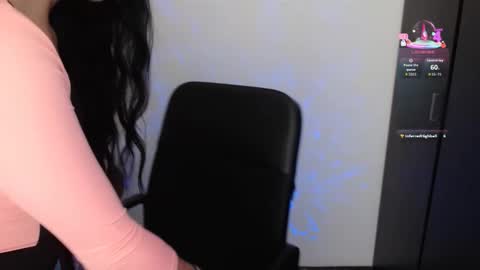 Xia online show from November 2025 10:31:02 PM