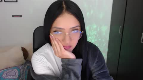 Xia online show from November 2025 11:18:01 PM