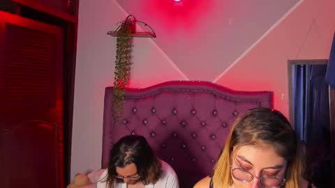 xialee and Lio online show from December 2024 01:53:01 AM