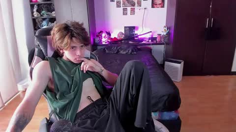 xIce Boy online show from March 2026 02:45:03 PM