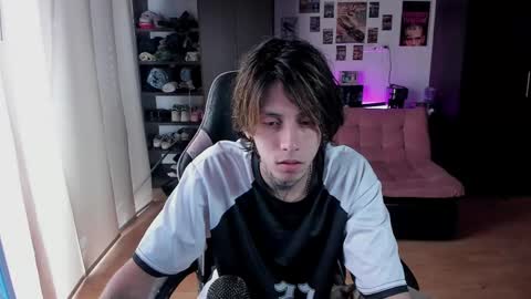 xIce Boy online show from April 2026 06:58:01 PM