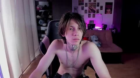 xIce Boy online show from May 2026 06:23:02 PM