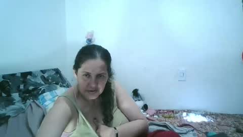 Ximena online show from November 2025 11:48:02 PM