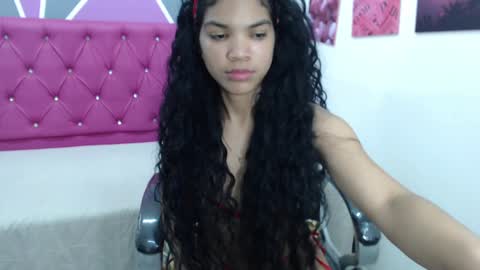 Ximena Ruiz  online show from December 2024 01:05:02 PM