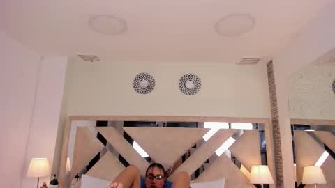 Snapshot of ximena_vasquez8 chatting on March 2026 04:18:01 AM Xime online show from March 2026 04:18:01 AM