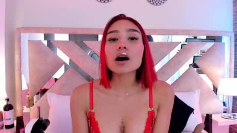 Snapshot of ximena_vasquez8 chatting on April 2026 04:38:02 AM Xime online show from April 2026 04:38:02 AM