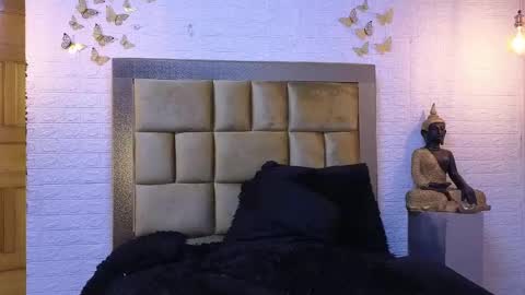 ximena online show from January 2025 09:35:01 AM