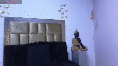 ximena online show from February 2025 08:57:01 PM