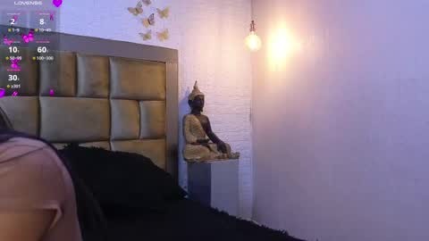 ximena online show from September 2025 09:48:02 PM