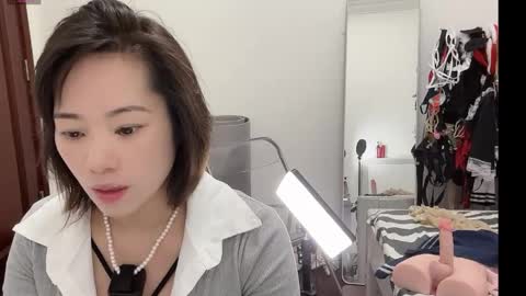 xinbao799322 online show from May 2026 09:25:01 AM