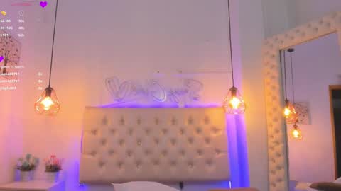 Snapshot of xiomara_cortes chatting on January 2025 10:29:02 PM xiomara_cortes online show from January 2025 10:29:02 PM
