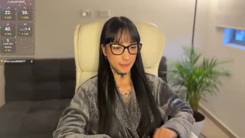 Snapshot of xisisxx chatting on October 2025 10:51:02 PM xisisxx online show from October 2025 10:51:02 PM