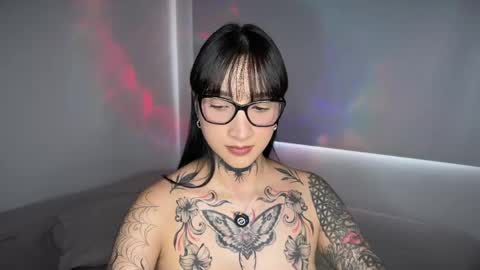Snapshot of xisisxx chatting on May 2026 10:04:02 PM xisisxx online show from May 2026 10:04:02 PM