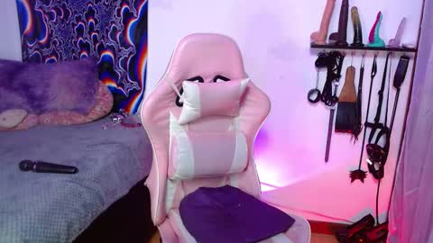 xizette online show from February 2026 11:12:01 PM