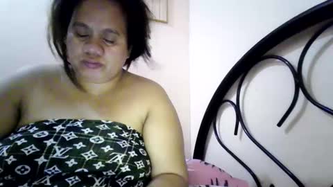 Snapshot of xjuicytits chatting on February 2026 01:47:02 AM xjuicytits online show from February 2026 01:47:02 AM