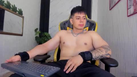      online show from September 2025 12:15:02 PM