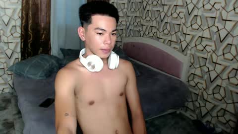 Khen online show from December 2024 07:37:01 AM