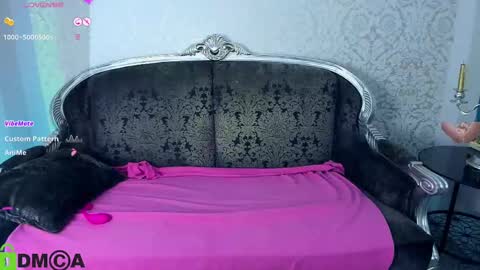 Snapshot of xlindamilfx chatting on February 2025 10:47:02 AM Linda online show from February 2025 10:47:02 AM