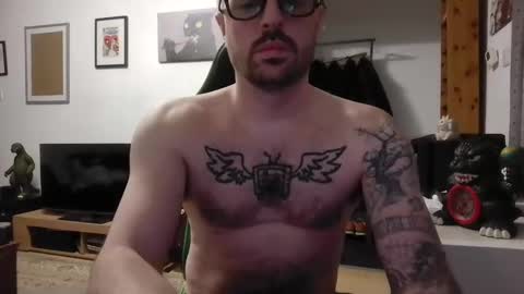 xliveinsinx online show from February 2025 07:25:01 PM