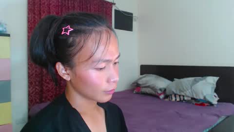 Snapshot of xlovely_destinyx chatting on February 2025 01:02:01 AM Alice online show from February 2025 01:02:01 AM