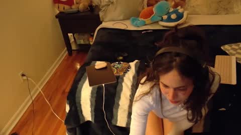 Snapshot of xlucidmiax chatting on February 2025 12:16:01 AM Mia online show from February 2025 12:16:01 AM